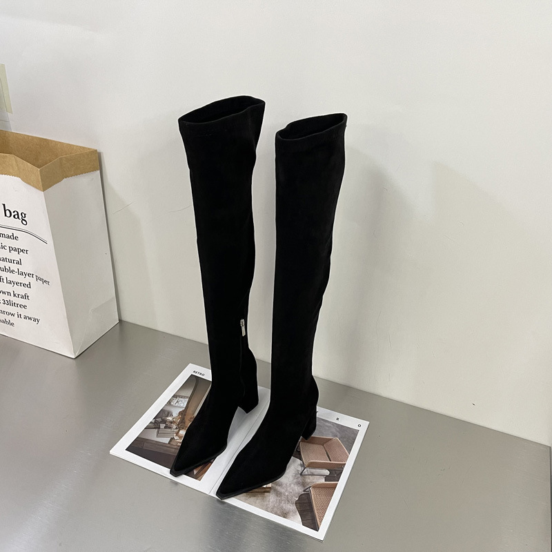 Bottes longues extensibles en daim avec talon épais et fermeture éclair