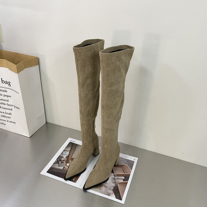 Bottes longues extensibles en daim avec talon épais et fermeture éclair